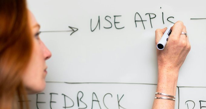 Sales pros streamline workflows with 4 essential tools in 2026