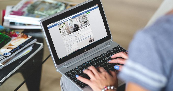 LinkedIn Engagement Outpaces Website Traffic as Revenue Predictor in B2B AI
